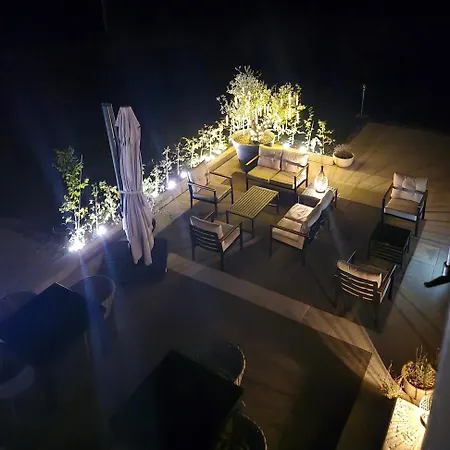 Bed & Breakfast Eulalie Guest House- Champagne Edouard Duval Nestled In The Champagne Area 4*